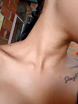 Freechat Zoe_Sweett18 on StripChat